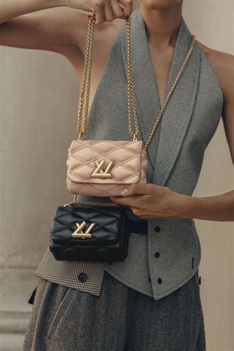 borsa go 14 louis vuitton prezzo|louis vuitton go 14 handbags.